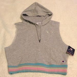 NWT - CHAMPION Sleeveless Workout Top w/Hood